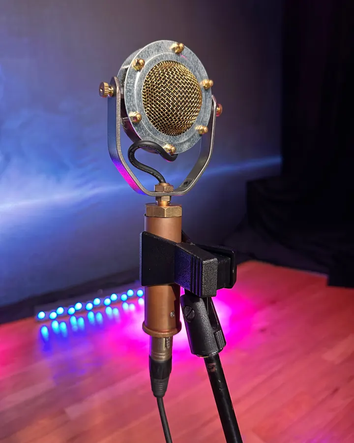 Award-winning Narrator